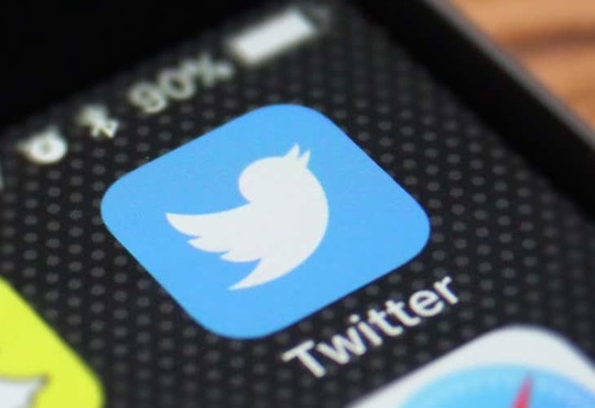 Twitter buys news technology company Scroll